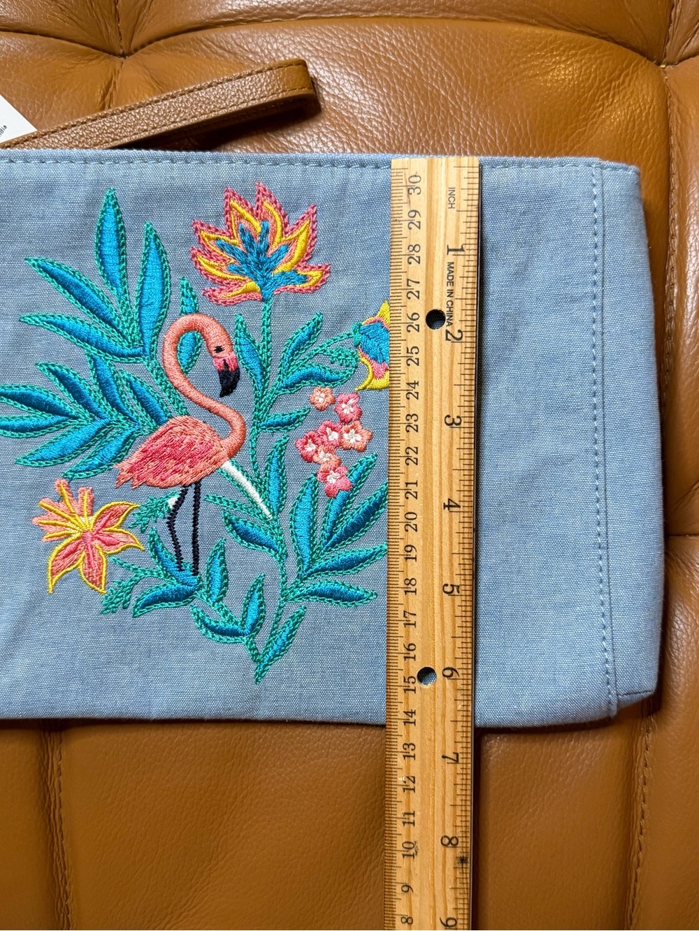 🦩🩵 TALBOTS Colorful Embroidered Flamingo Wristlet. NWT - Picture 9 of 11